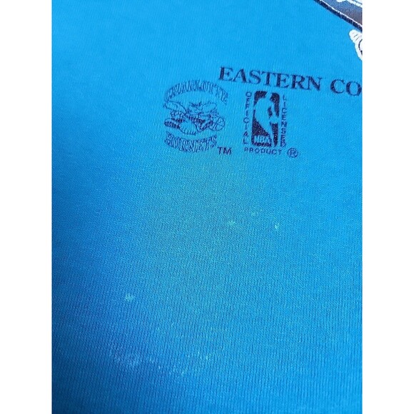 VTG NBA Charlotte Hornets Sweater Sweatshirt Mens L Blue Basketball Crewneck 90s - Picture 8 of 16